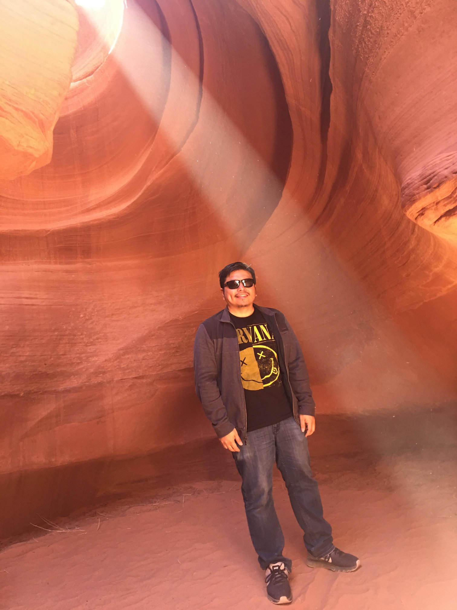 Pinoy scientist Ian de Vera on a hike at the lower Antelope Canyon in Arizona